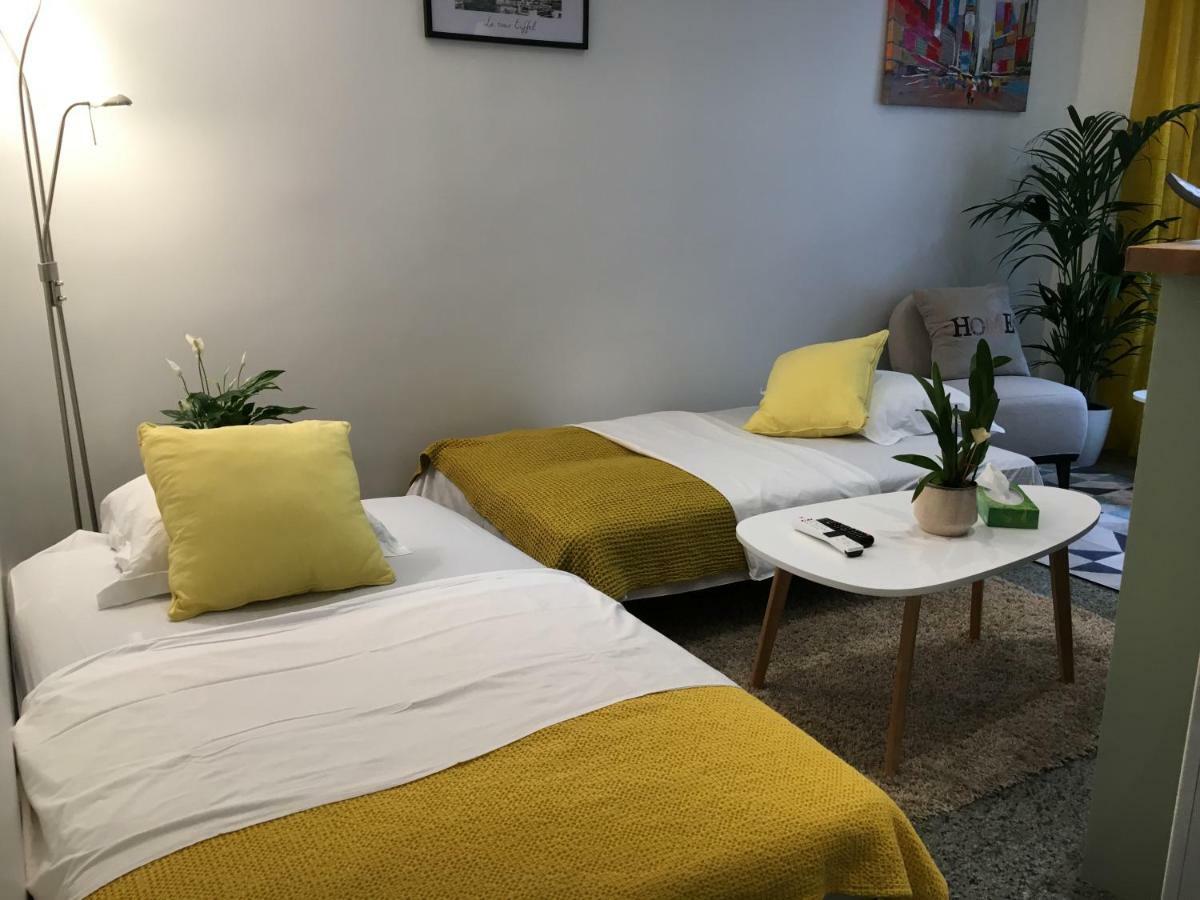 Flat App Entier N106 F3 Appartement Parijs